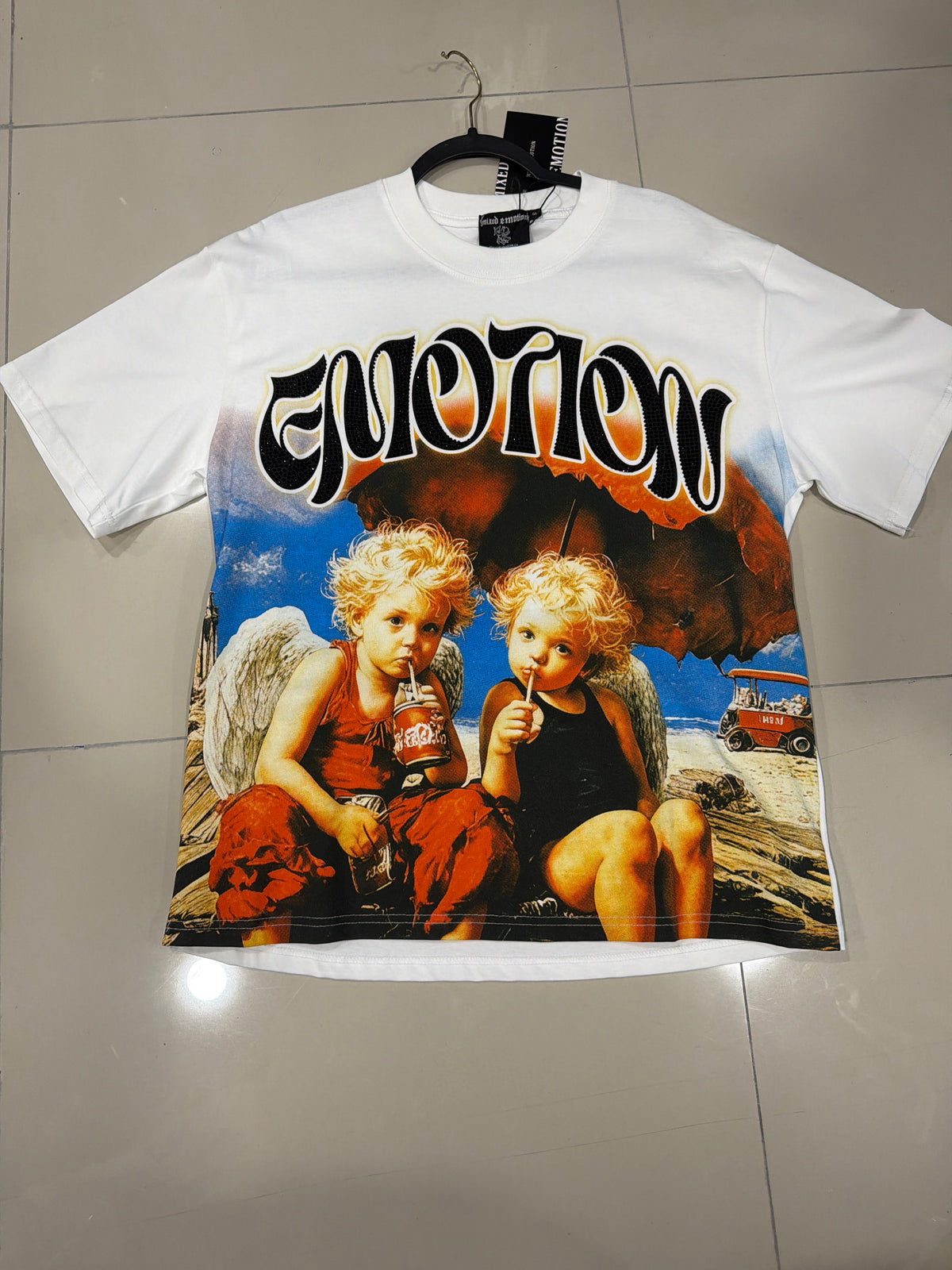 Mixed emotion blanca china