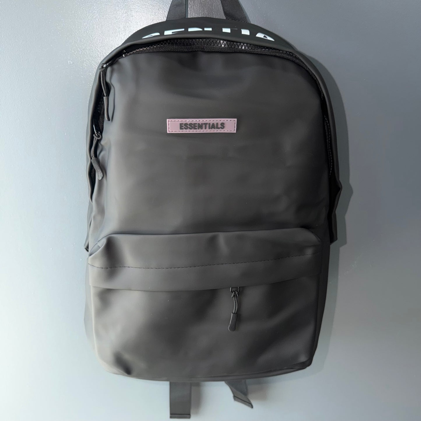 Bulto Essentials 001