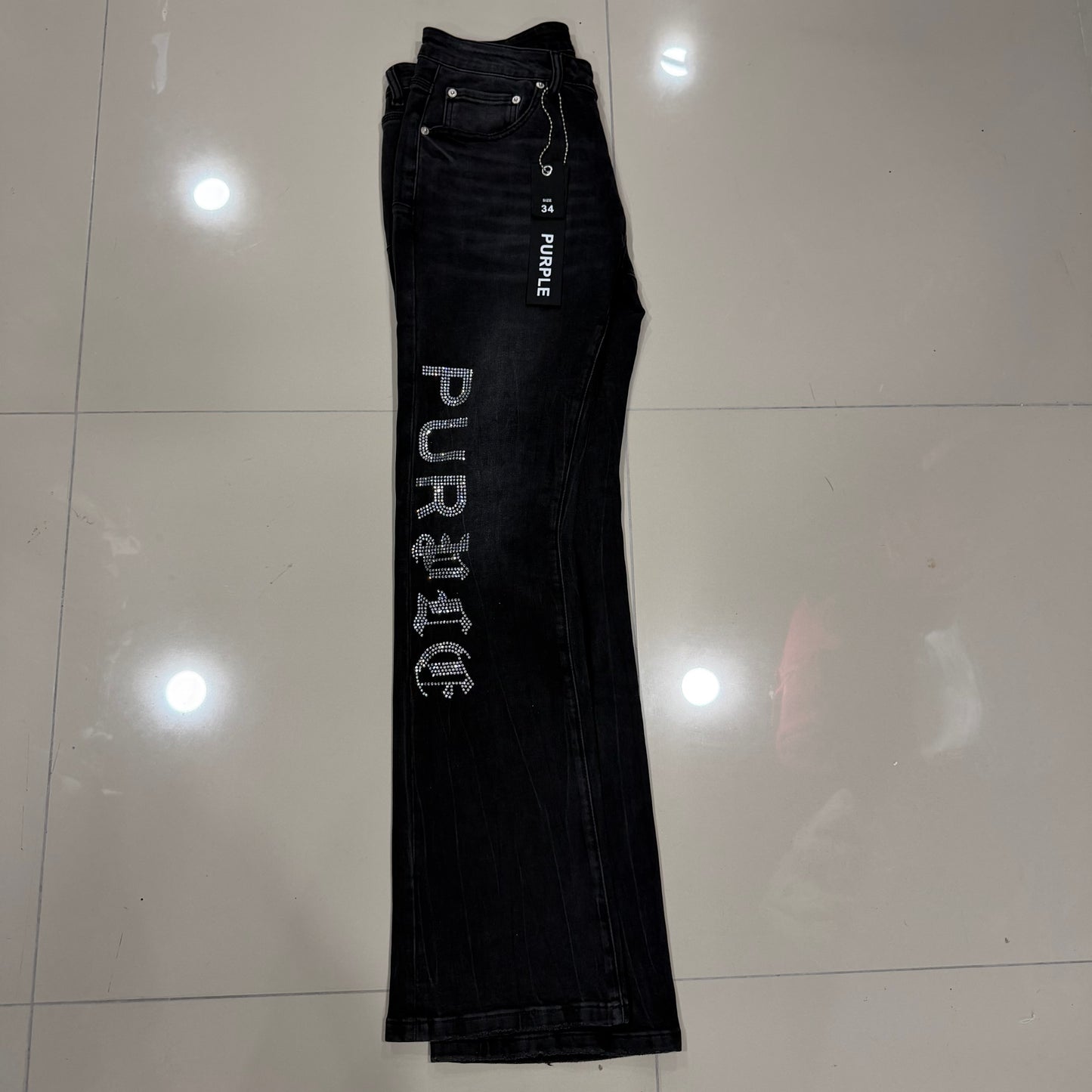 Purple Jeans Negro con Logo en Brillo