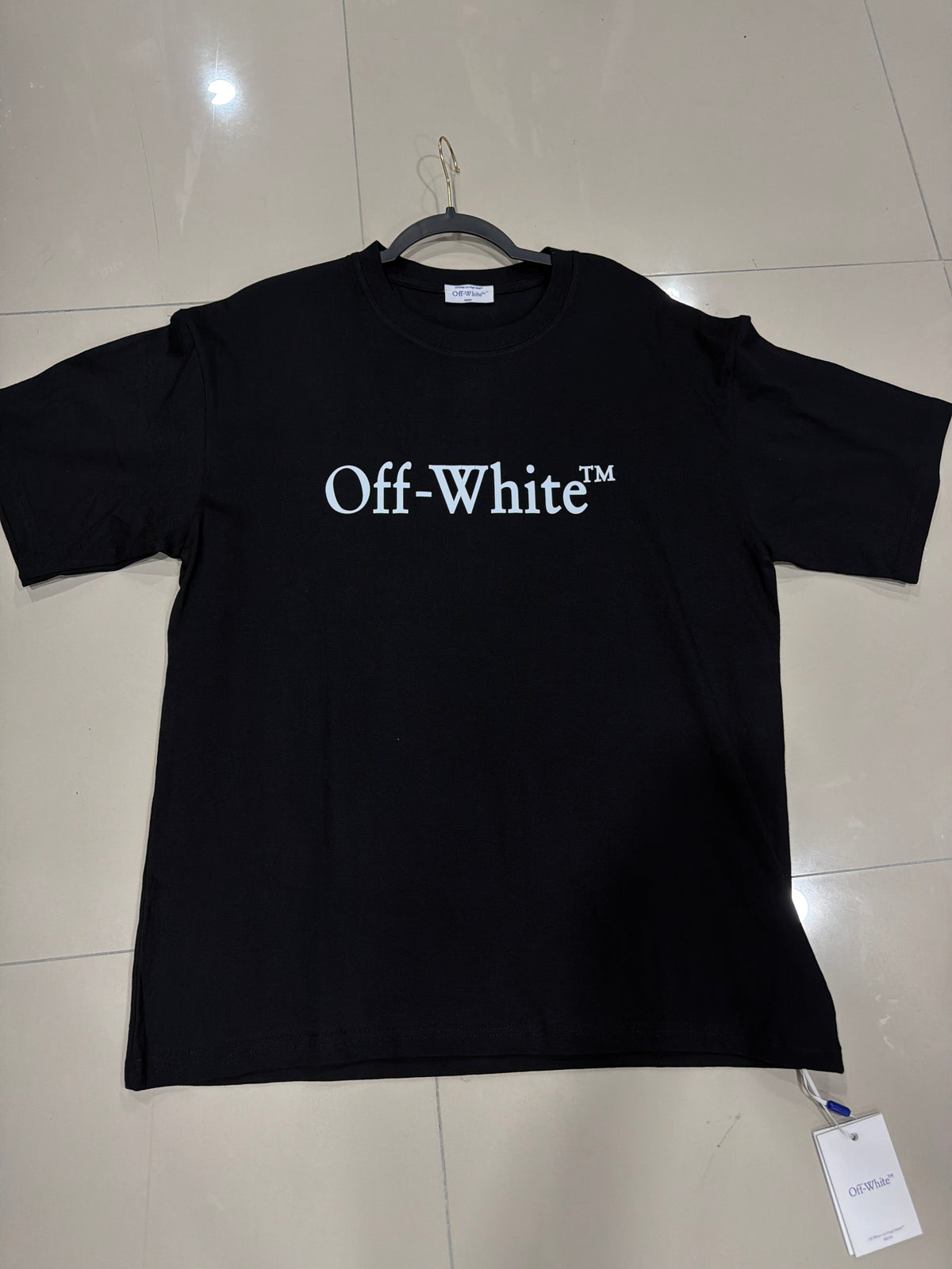 Off white black normal