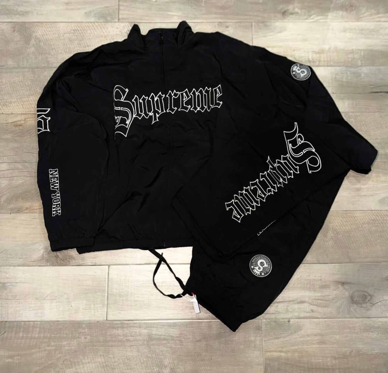 Conjunto Supreme black