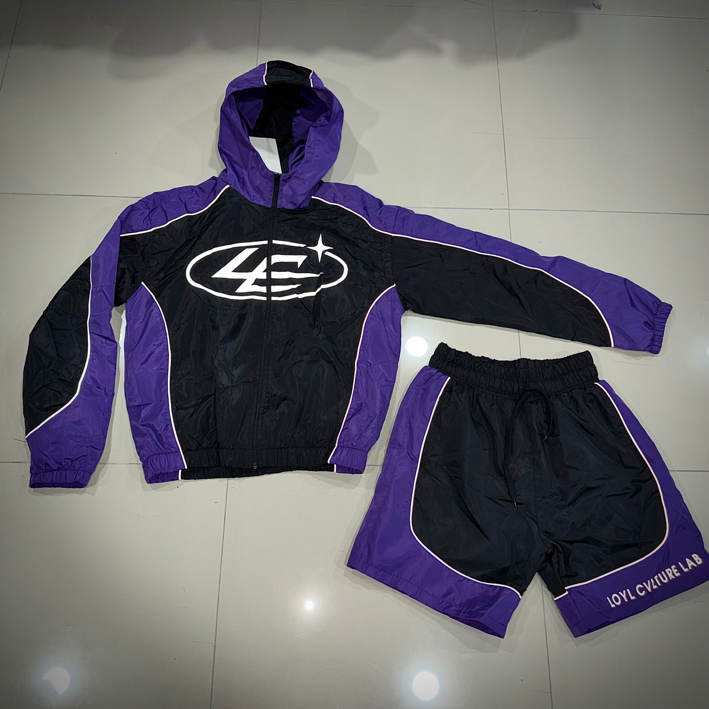 LOYL CVTURE “TRACKSUIT 004” Violeta