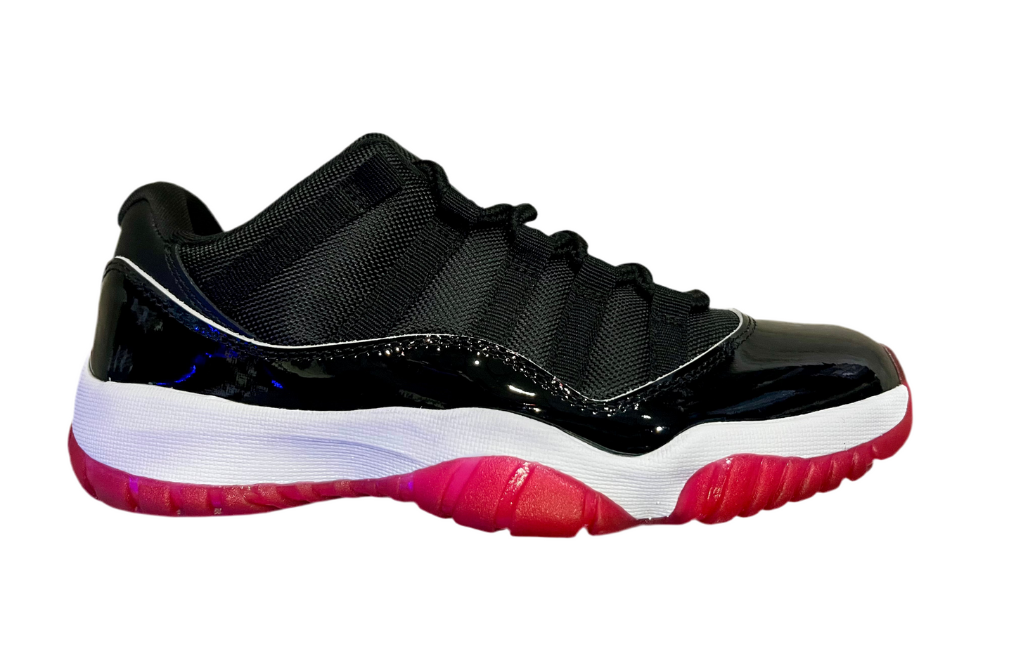 Jordan 11 low bred