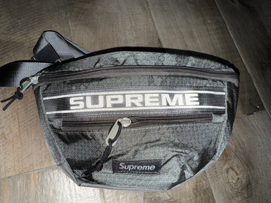 Cartera Supreme gris (2)