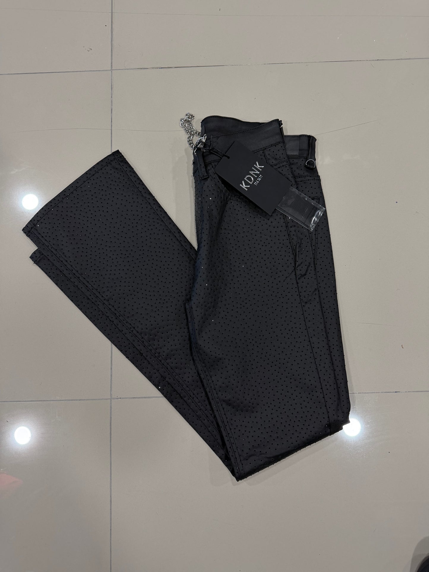 KDNK Cuero Negro Flare