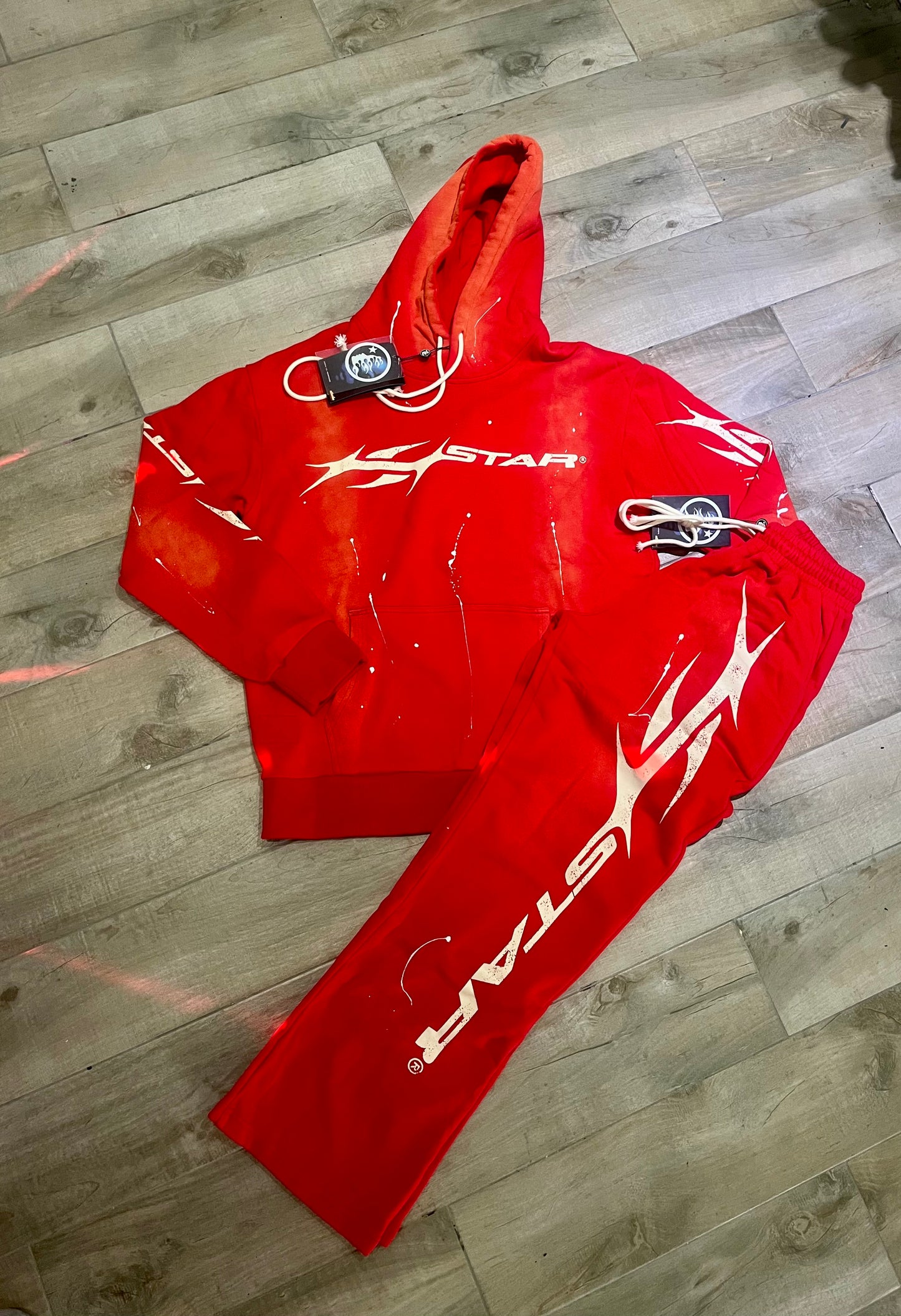 Conjunto Hellstar Red