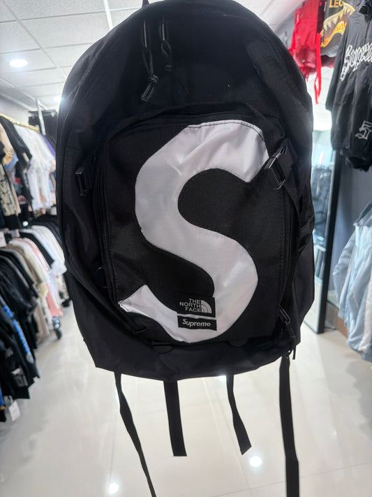 Bulto Supreme 013