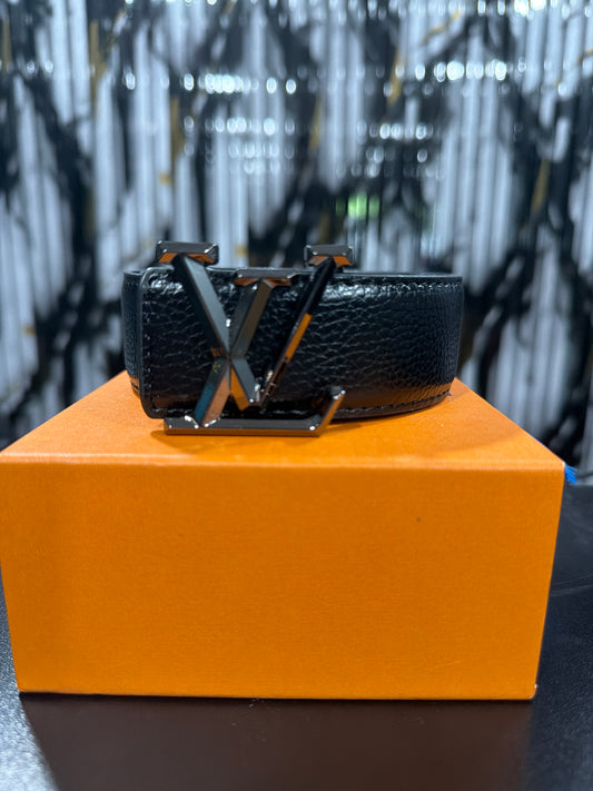 LV BLACK CUERO 2