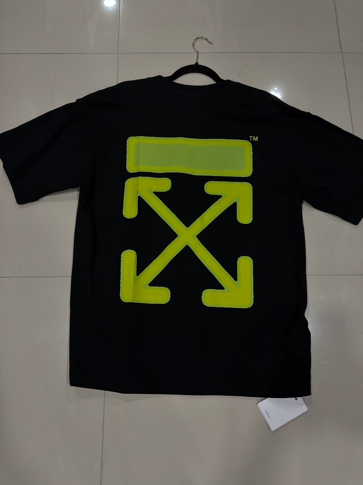 Off white black neón 2