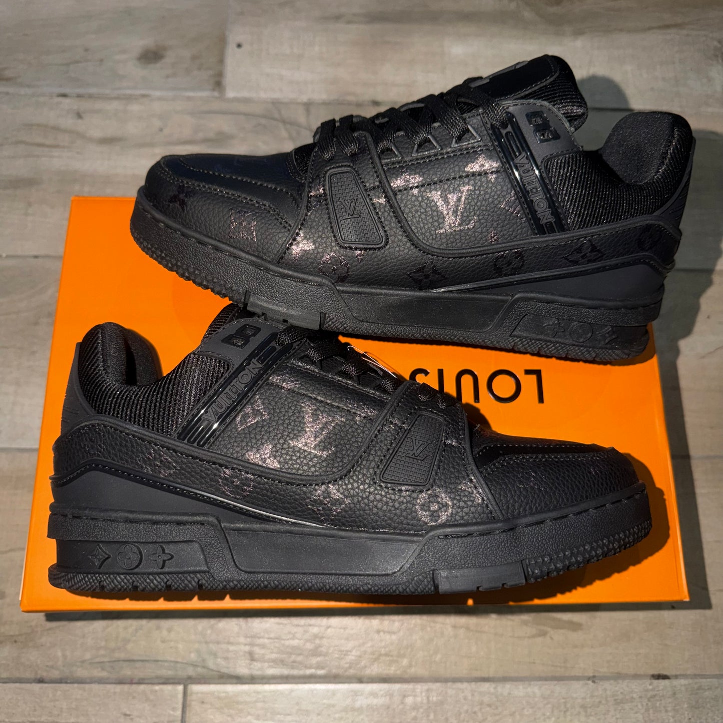 Lv Black 2