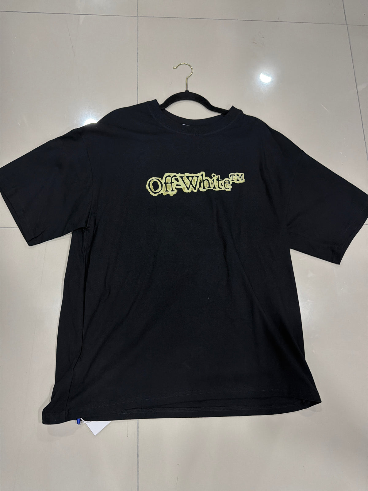 Off white black neón 1