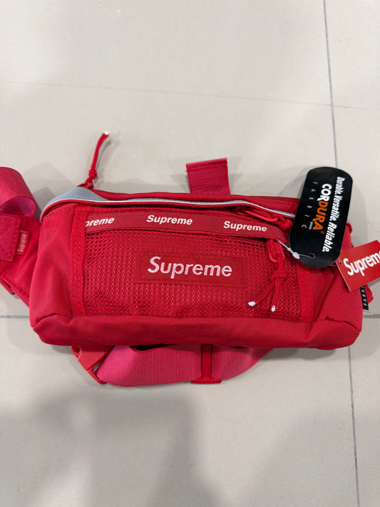 Cartera supreme roja rectangular