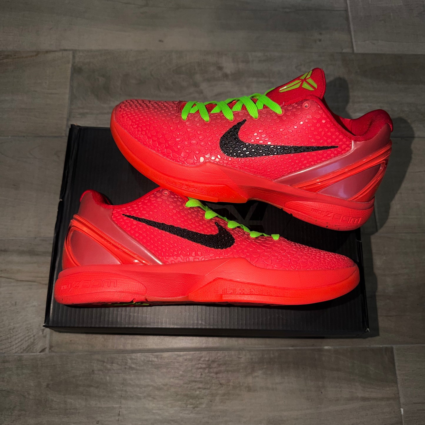 Nike Kobe Grinch