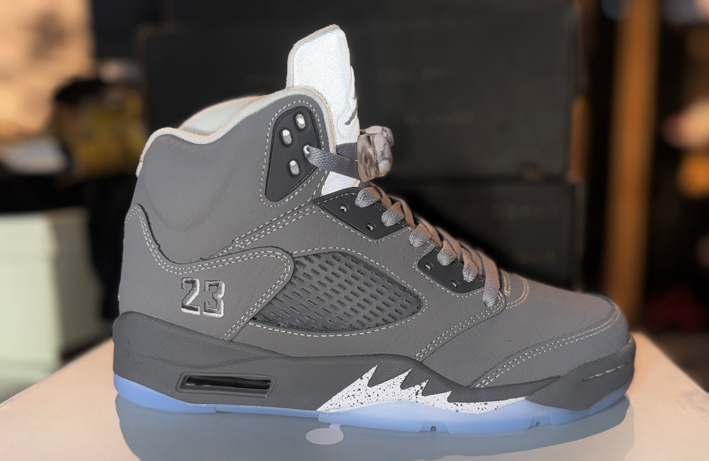 Jordan 5 Wolf Grey