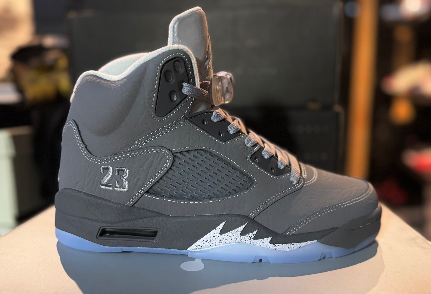 Jordan 5 Wolf Grey