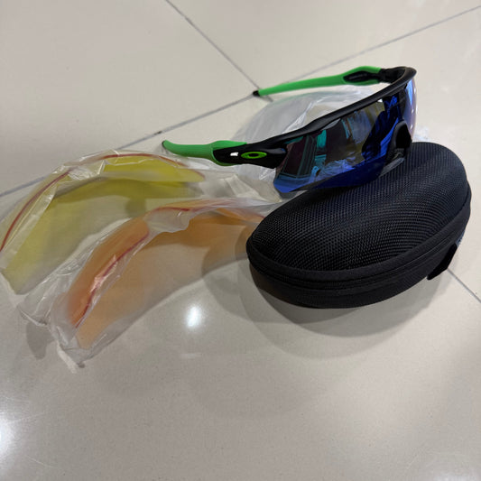 OAKLEY 5 lentes verde negro