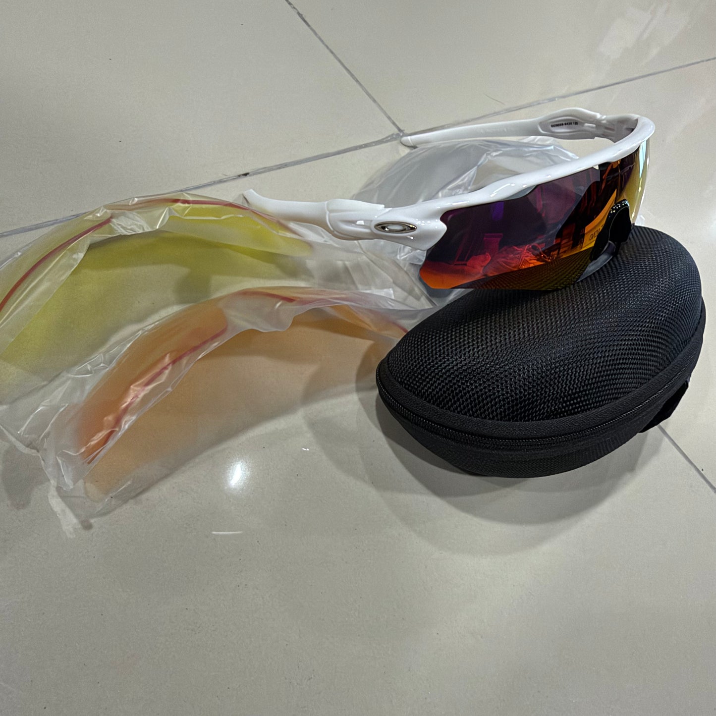 OAKLEY 5 lentes blancas crome