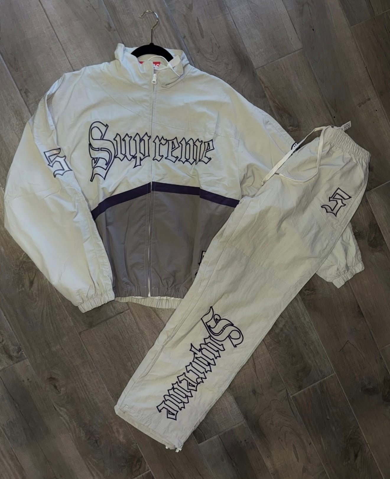 Conjunto Supreme 001