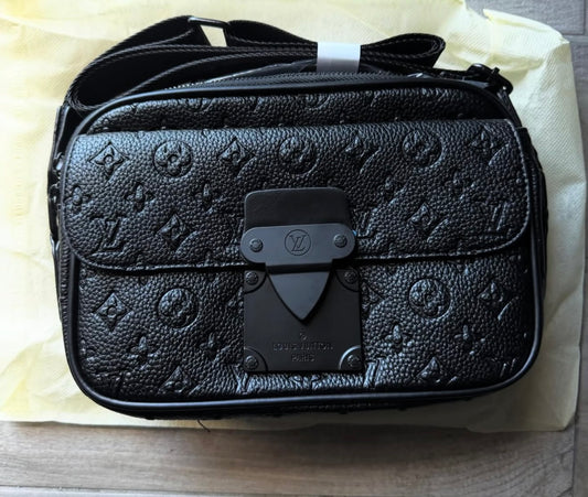 CARTERA LV 001