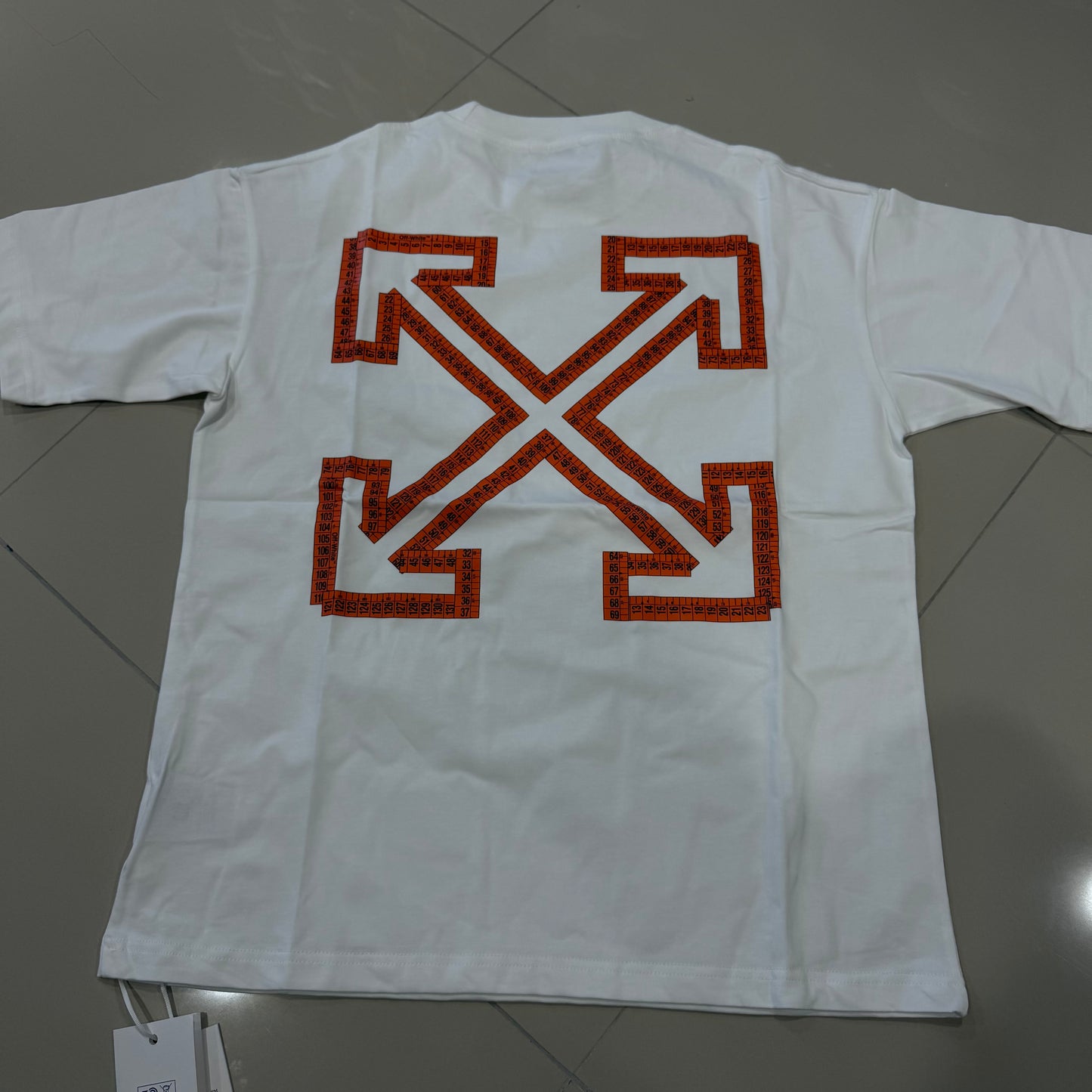 Off White Blanca china regla