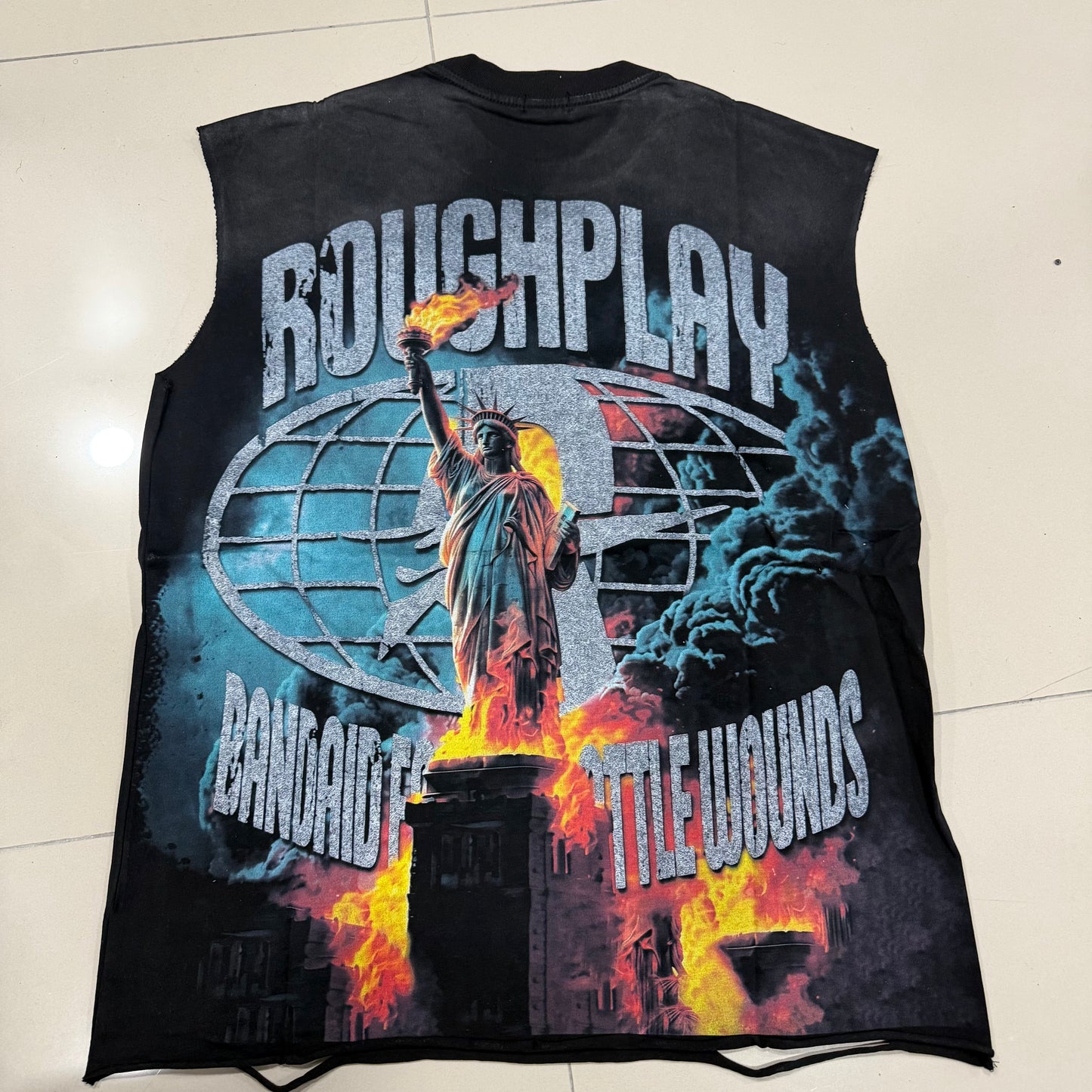 Roughplay sin mangas negra