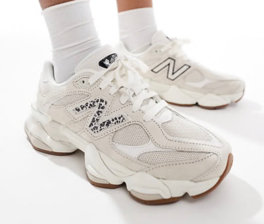 New Balance 9060 Cream animal Print (A LA MANO)