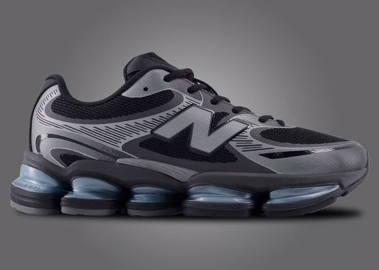 New Balance 2000 Black and grey  (A LA MANO)