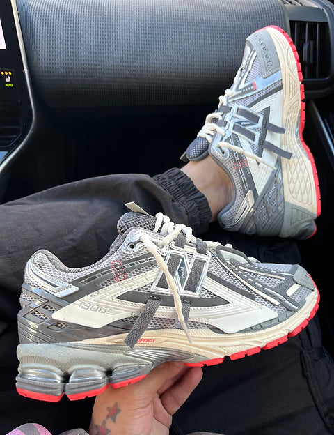 New balance 1906 Grey White beige (POR PEDIDOS)